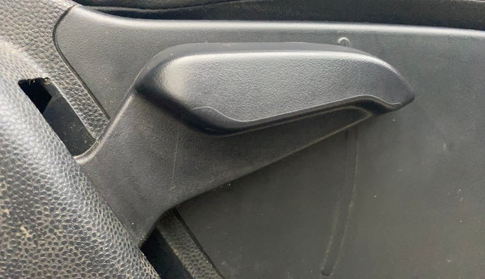 2018 Ford Ecosport TITANIUM + 1.5L DIESEL, Diesel, Manual, 93,948 km, Driver Side Adjustment Panel