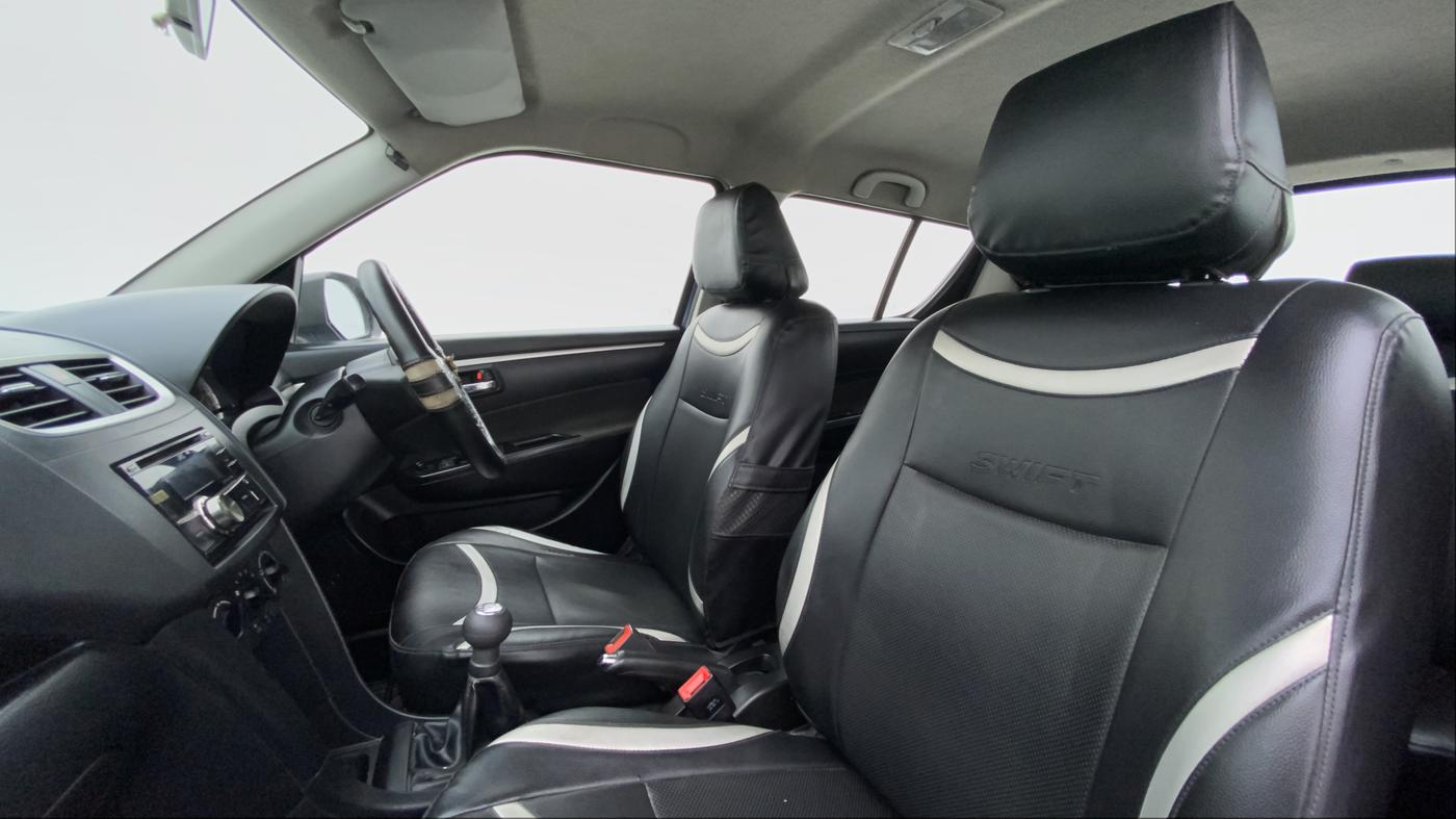 2013 Maruti Swift VXI D, Petrol, Manual, 65,099 km, Right Side Front Door Cabin