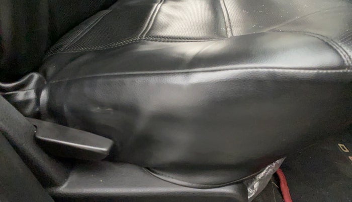 2018 Renault Duster RXS CVT, Petrol, Automatic, 60,595 km, Driver Side Adjustment Panel
