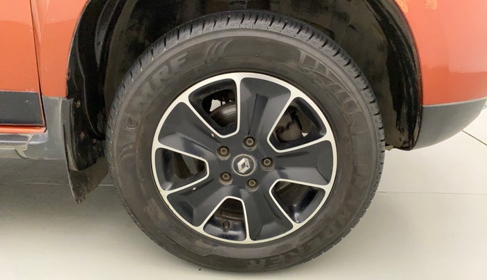 2018 Renault Duster RXS CVT, Petrol, Automatic, 60,595 km, Right Front Wheel