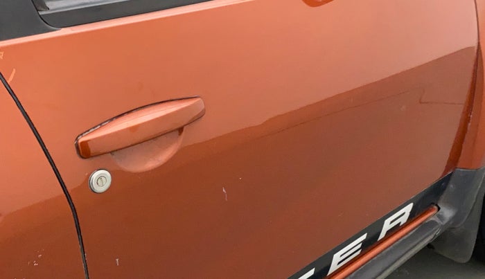 2018 Renault Duster RXS CVT, Petrol, Automatic, 60,595 km, Driver-side door - Slightly dented
