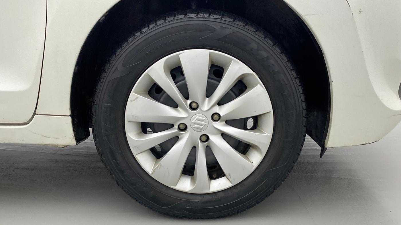 2017 Maruti Baleno DELTA PETROL 1.2, Petrol, Manual, 26,902 km, Right Front Wheel