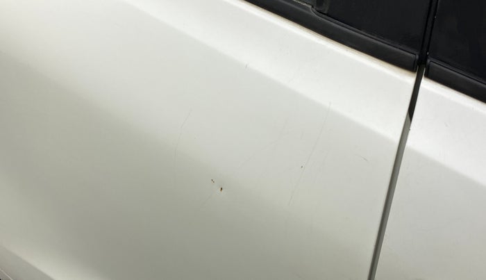 2017 Maruti Baleno DELTA PETROL 1.2, Petrol, Manual, 26,902 km, Right rear door - Slightly rusted