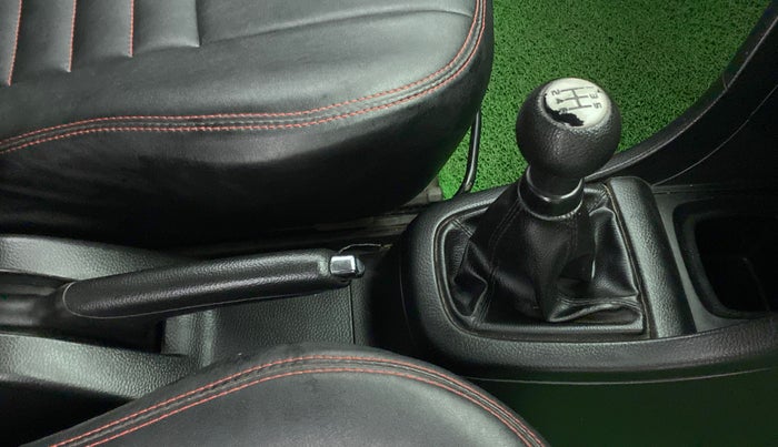 2012 Maruti Swift VDI, Diesel, Manual, 83,250 km, Gear Lever