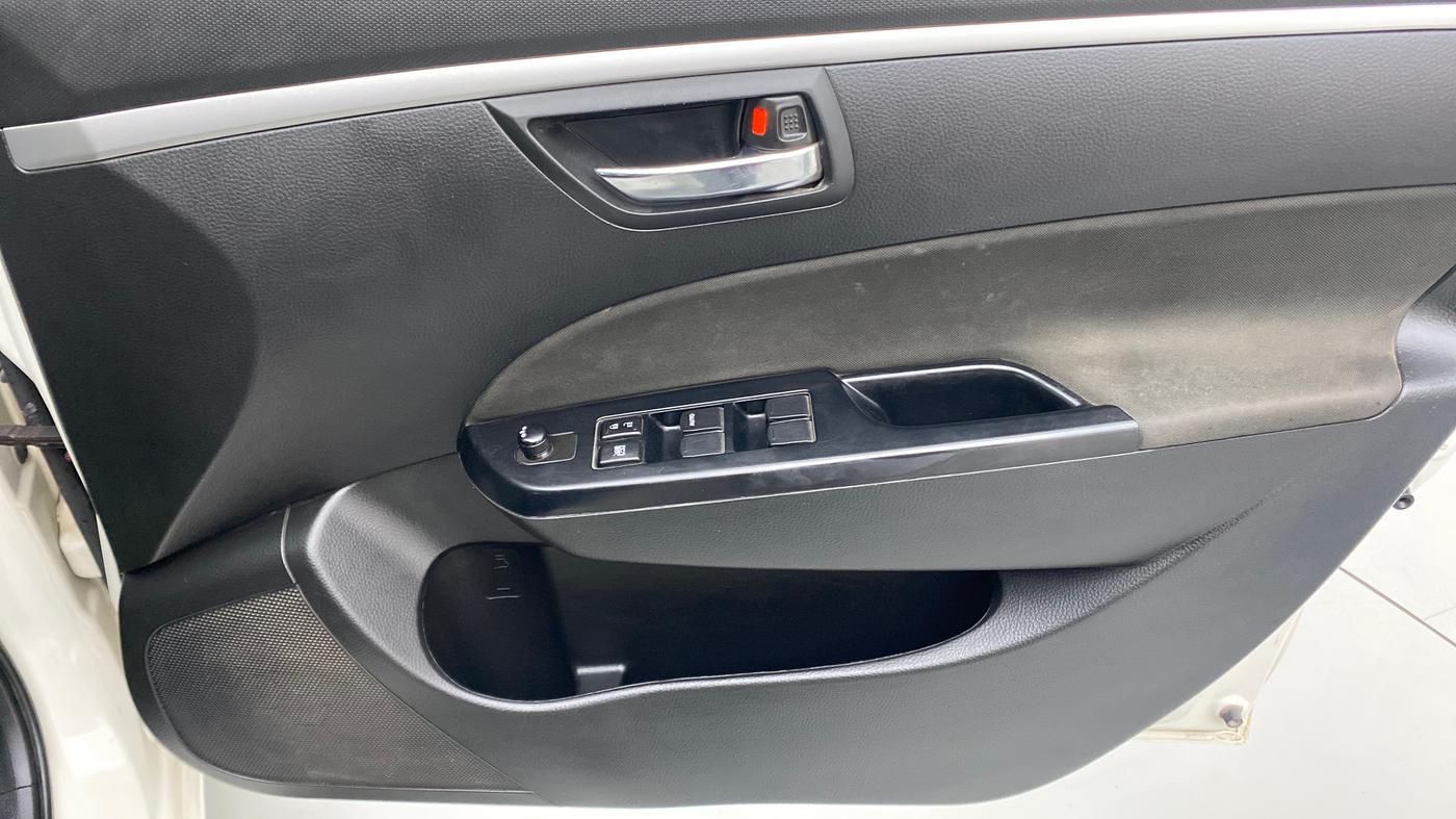 2012 Maruti Swift VDI, Diesel, Manual, 83,250 km, Driver Side Door Panels Control