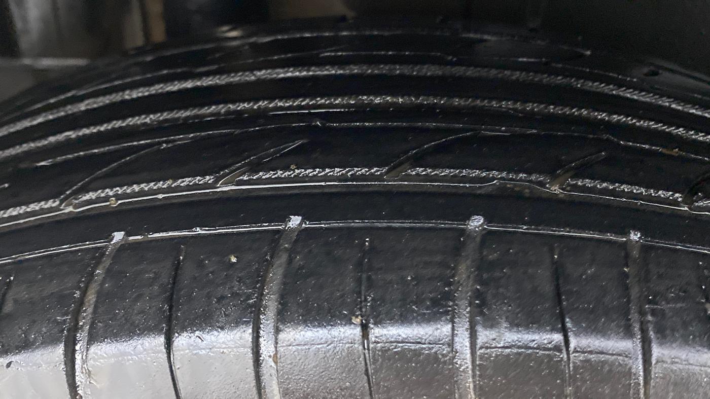 2012 Maruti Swift VDI, Diesel, Manual, 83,250 km, Right Rear Tyre Tread