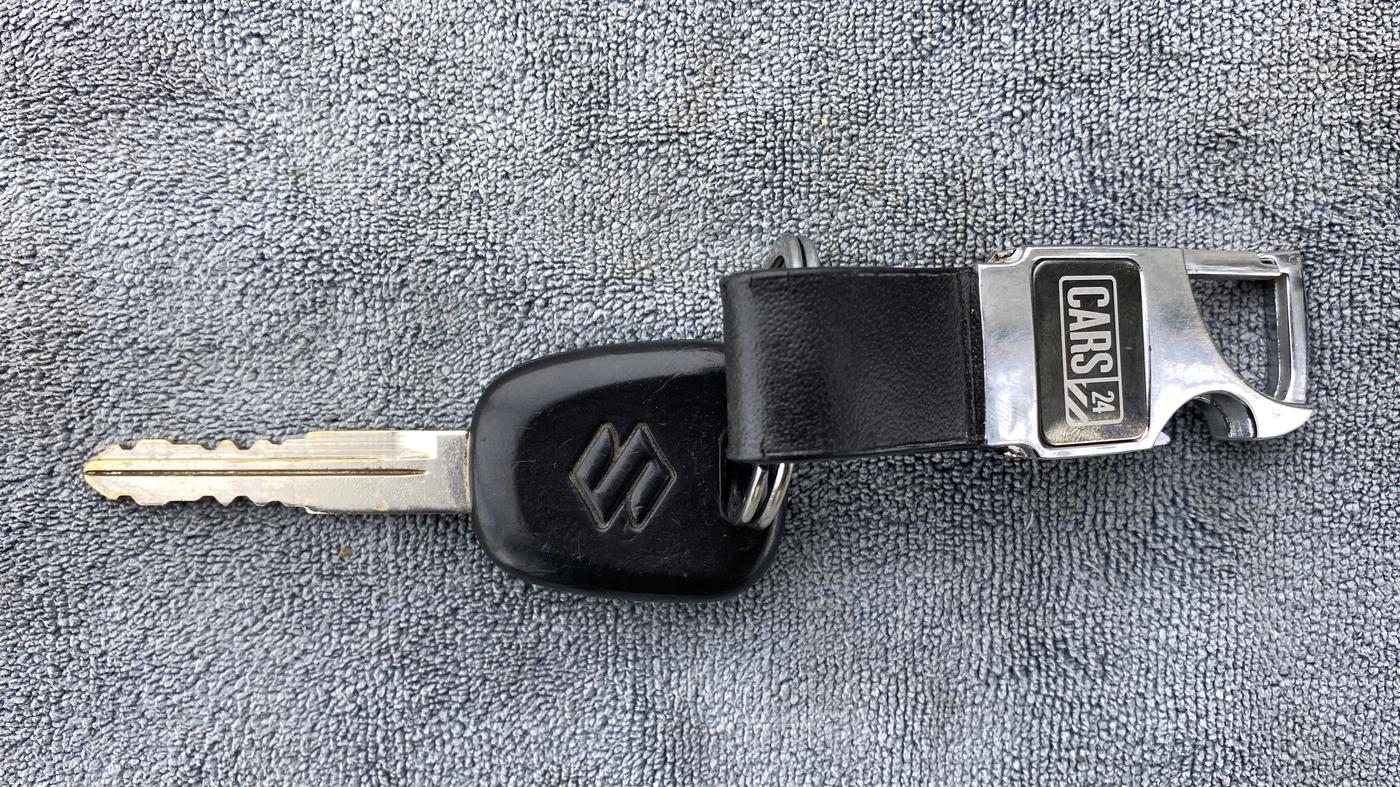 2019 Maruti Swift LXI, Petrol, Manual, 49,661 km, Key Close Up