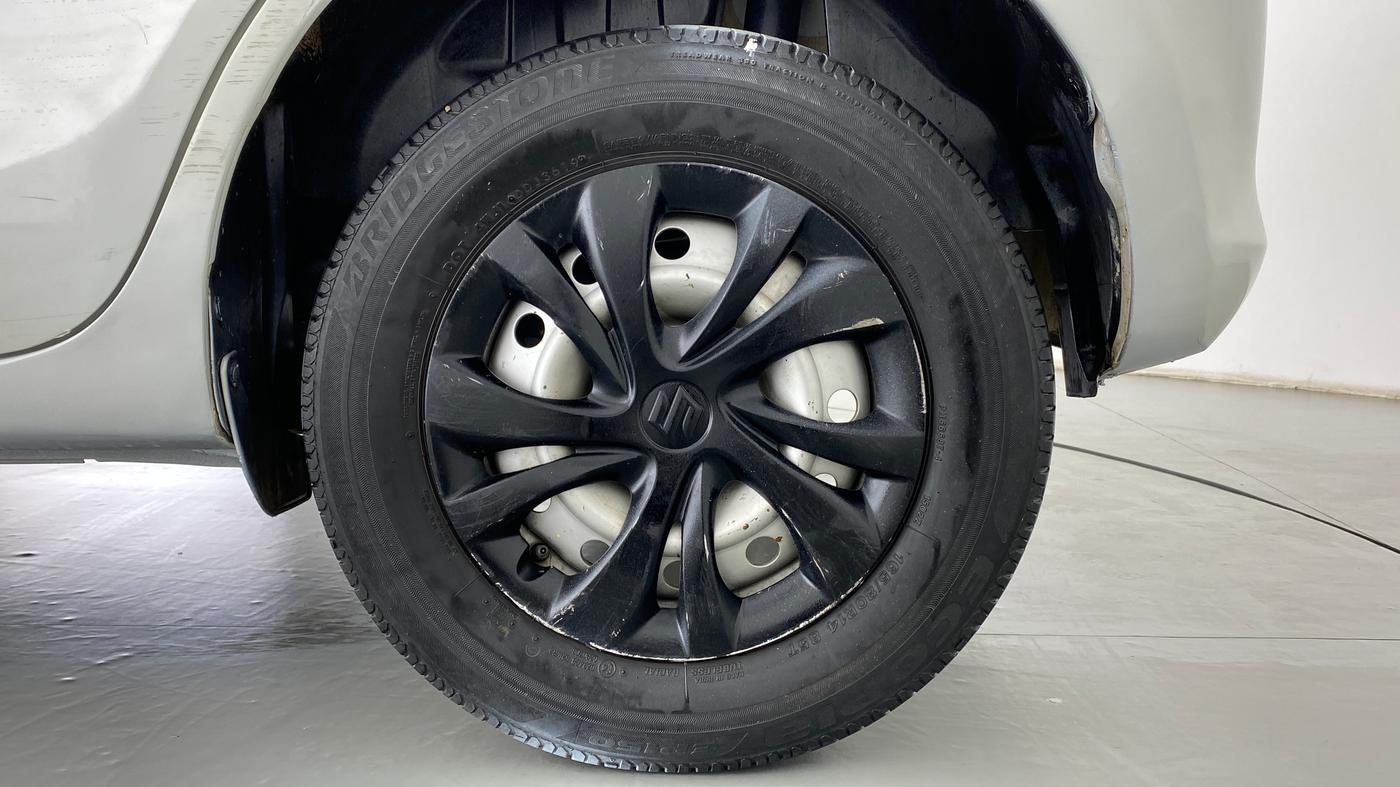 2019 Maruti Swift LXI, Petrol, Manual, 49,661 km, Left Rear Wheel