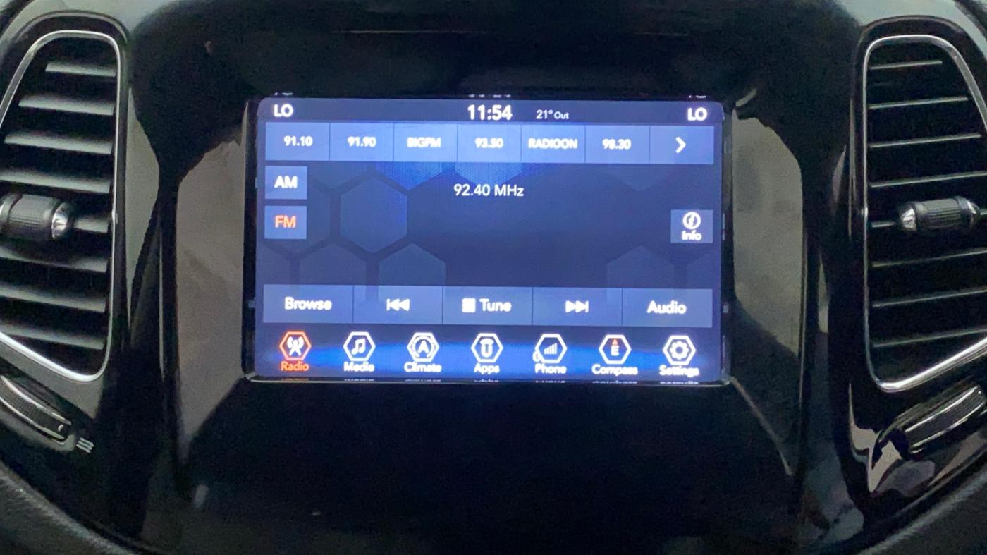 2018 Jeep Compass LIMITED (O) 1.4 PETROL AT, Petrol, Automatic, 82,809 km, Infotainment System