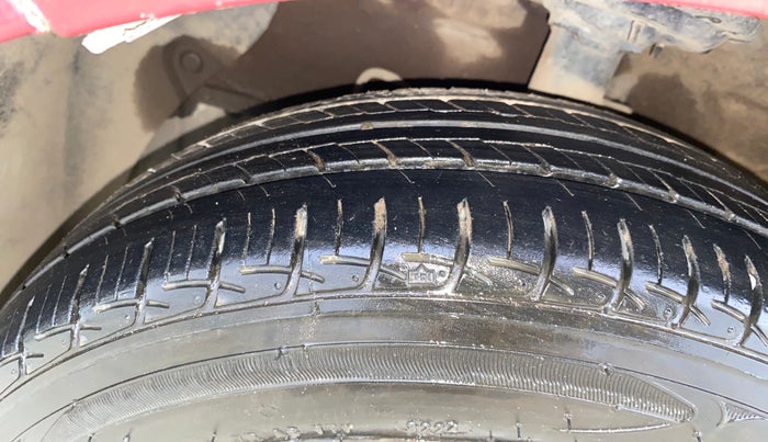 2015 Hyundai Grand i10 SPORTZ 1.2 KAPPA VTVT, Petrol, Manual, 52,135 km, Left Front Tyre Tread