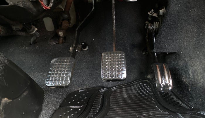 2016 Tata Nano TWIST XT, Petrol, Manual, 34,571 km, Pedals