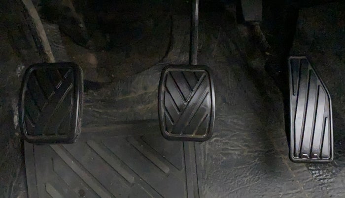 2021 Maruti Swift VXI, Petrol, Manual, 22,975 km, Pedals