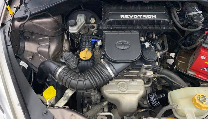 2017 Tata Tiago XT PETROL, Petrol, Manual, 88,234 km, Engine View - Right