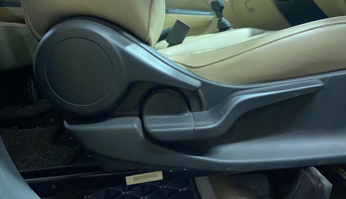 2018 Honda Amaze 1.2L I-VTEC S, Petrol, Manual, 24,453 km, Driver Side Adjustment Panel