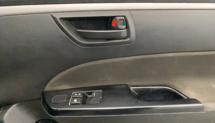 2016 Maruti Swift LXI, Petrol, Manual, 79,542 km, Driver Side Door Panels Control