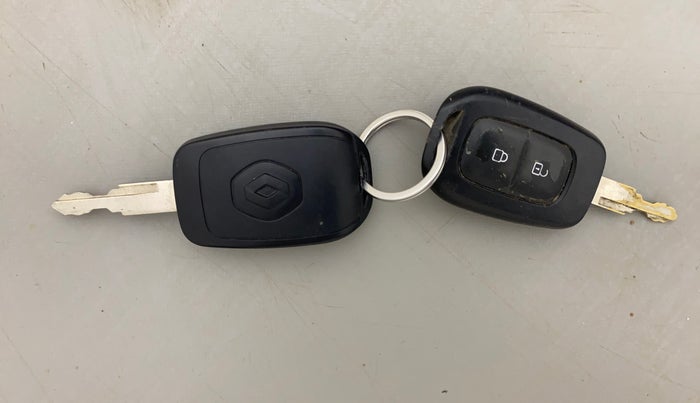 2018 Renault Kwid RXT 1.0 AMT, Petrol, Automatic, 46,996 km, Key Close Up