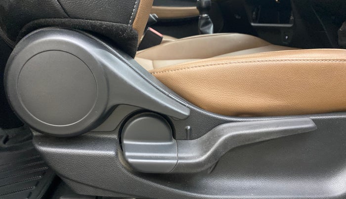 2023 Honda ELEVATE ZX MT, Petrol, Manual, 39,632 km, Driver Side Adjustment Panel