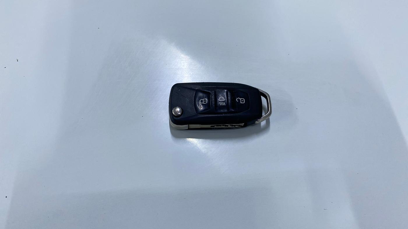 2023 Tata NEXON XM PLUS SUNROOF PETROL, Petrol, Manual, 63,488 km, Key Close Up