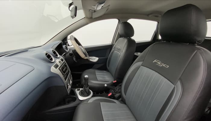 2013 Ford Figo 1.2 TITANIUM DURATEC, Petrol, Manual, 41,345 km, Right Side Front Door Cabin View