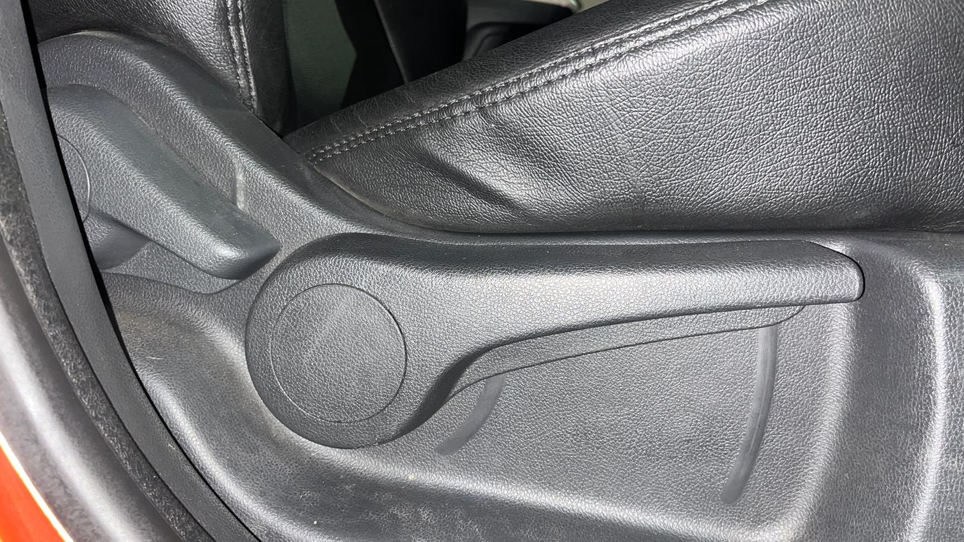 2018 Renault Captur PLATINE DIESEL , Diesel, Manual, 51,071 km, Driver Side Adjustment Panel