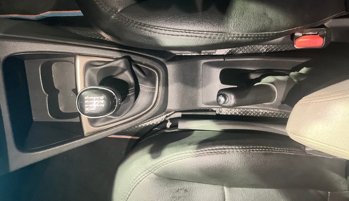 2018 Renault Captur PLATINE DIESEL , Diesel, Manual, 51,071 km, Gear Lever