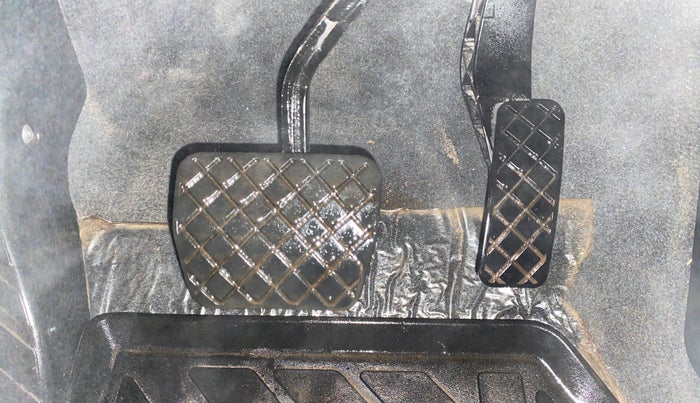 2023 Volkswagen TAIGUN HIGHLINE 1.0 TSI AT, Petrol, Automatic, 44,100 km, Pedals