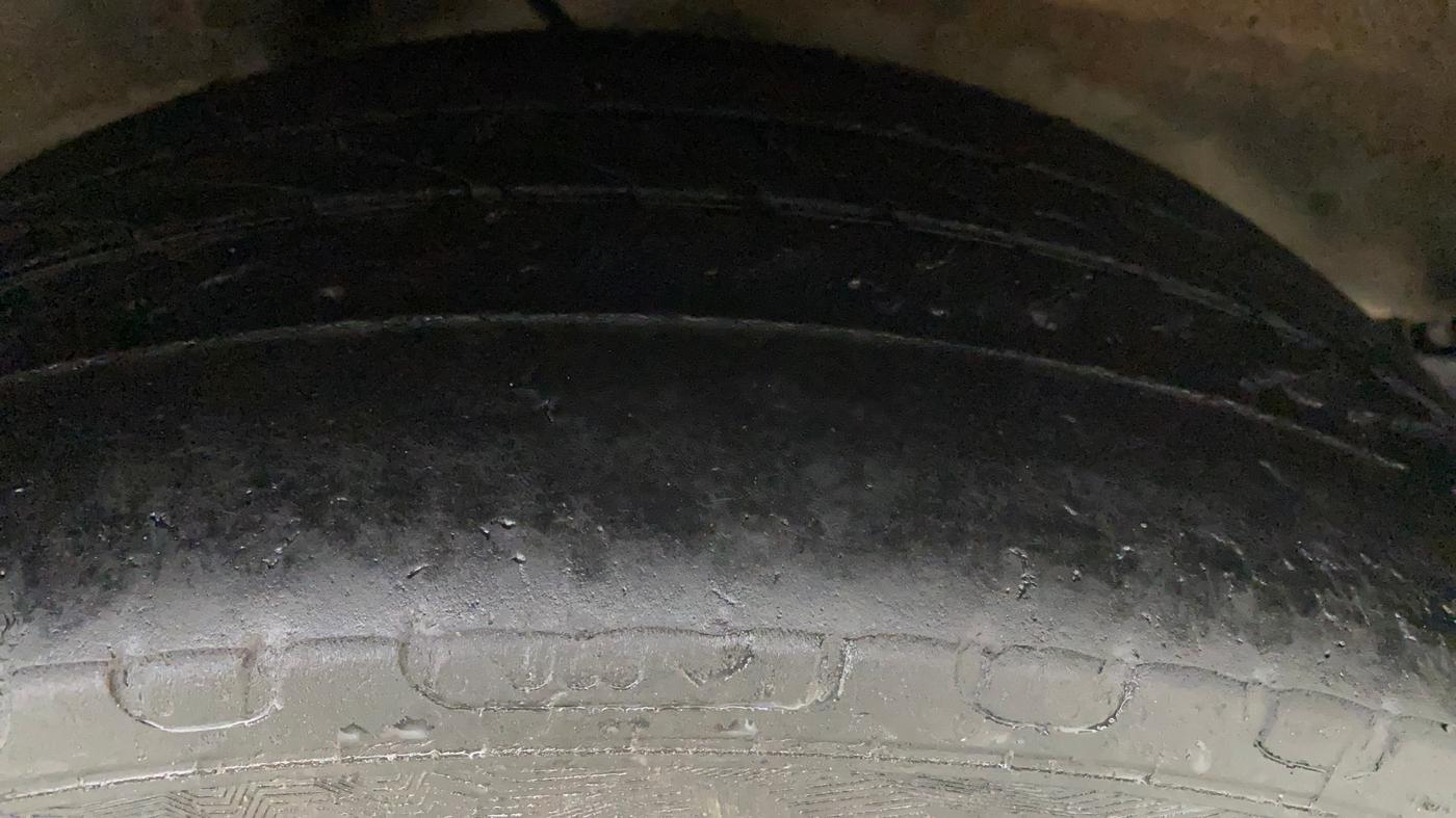 2018 Tata NEXON XZA PLUS DIESEL, Diesel, Automatic, 1,12,209 km, Right Rear Tyre Tread