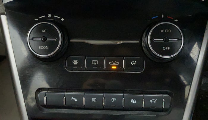 2018 Tata NEXON XZA PLUS DIESEL, Diesel, Automatic, 1,12,209 km, Automatic Climate Control