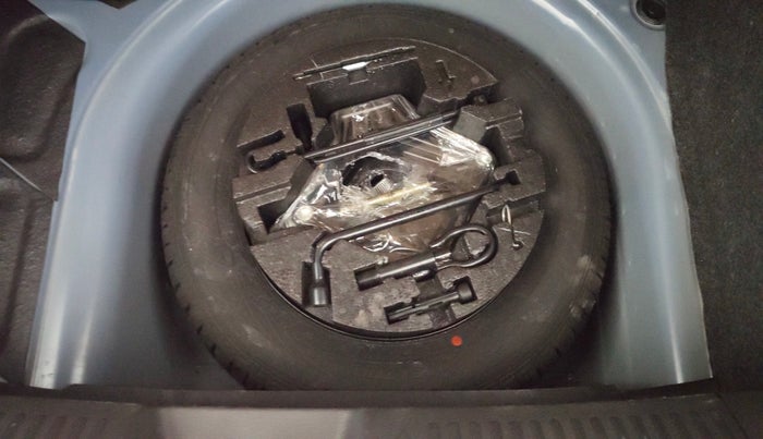 2021 Volkswagen Polo COMFORTLINE 1.0L TSI, Petrol, Manual, 36,511 km, Spare Tyre