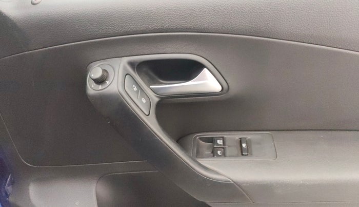 2021 Volkswagen Polo COMFORTLINE 1.0L TSI, Petrol, Manual, 36,511 km, Driver Side Door Panels Control