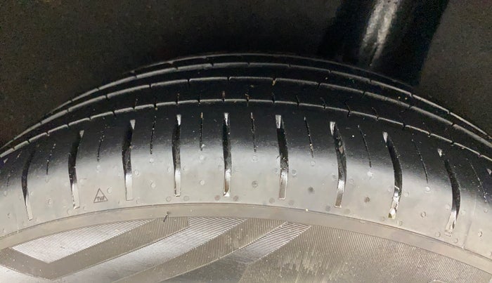 2019 Maruti Baleno ZETA CVT PETROL 1.2, Petrol, Automatic, 56,511 km, Left Rear Tyre Tread