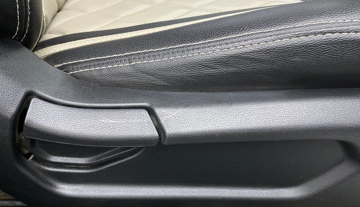 2021 Hyundai VENUE S 1.0 TURBO DCT, Petrol, Automatic, 18,061 km, Driver Side Adjustment Panel