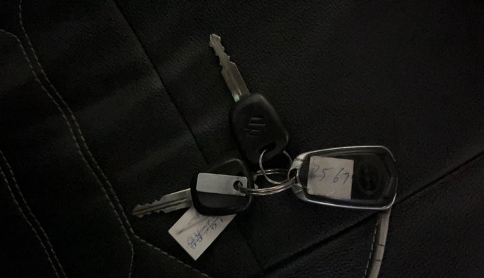 2023 Maruti Alto LXI O, Petrol, Manual, 13,129 km, Key Close Up