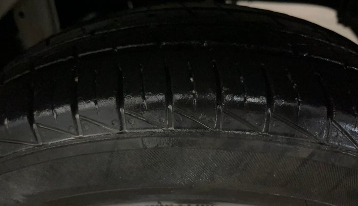 2023 Maruti Alto LXI O, Petrol, Manual, 13,129 km, Left Rear Tyre Tread