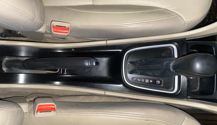2019 Maruti Ciaz ALPHA  AT 1.5 SHVS PETROL, CNG, Automatic, 57,964 km, Gear Lever