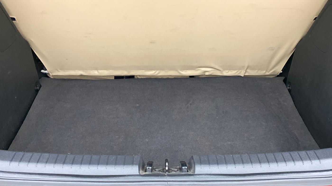 2018 Hyundai Elite i20 ASTA 1.2, Petrol, Manual, 31,044 km, Boot Inside