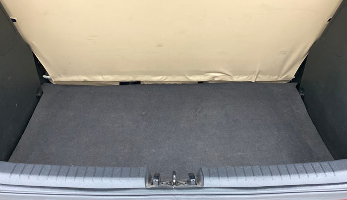 2018 Hyundai Elite i20 ASTA 1.2, Petrol, Manual, 31,044 km, Boot Inside