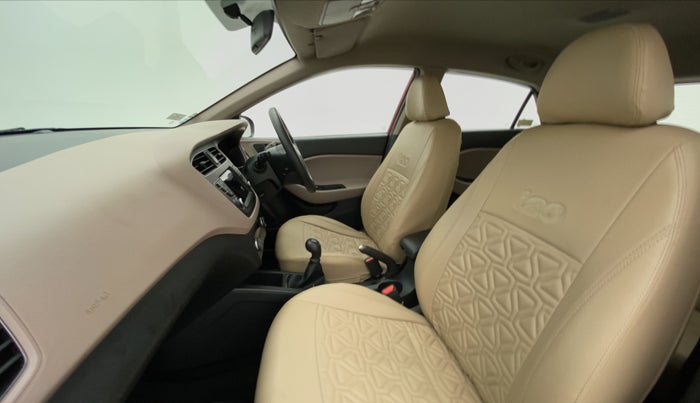 2018 Hyundai Elite i20 ASTA 1.2, Petrol, Manual, 31,044 km, Right Side Front Door Cabin