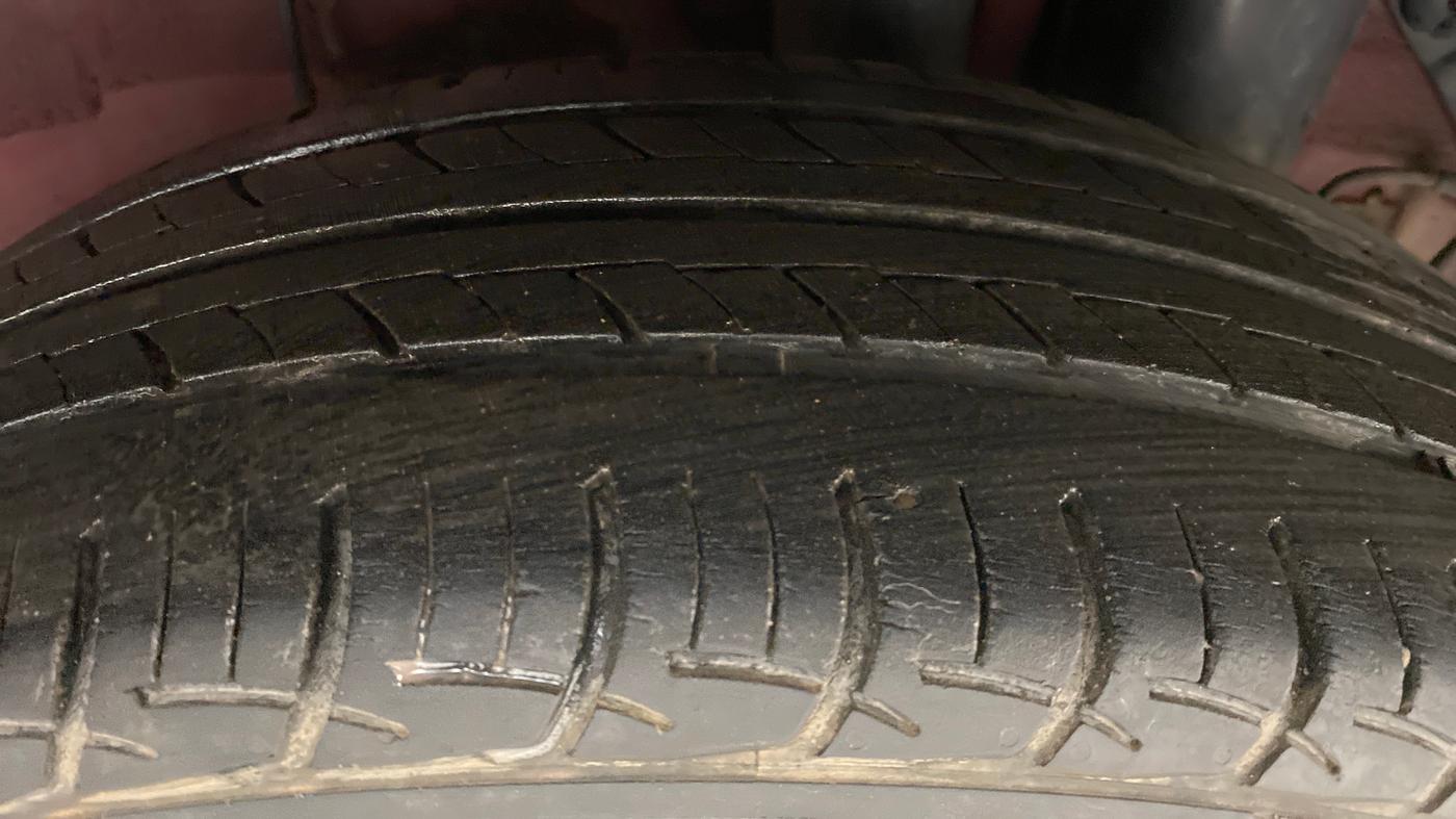 2018 Hyundai Elite i20 ASTA 1.2, Petrol, Manual, 31,044 km, Left Rear Tyre Tread