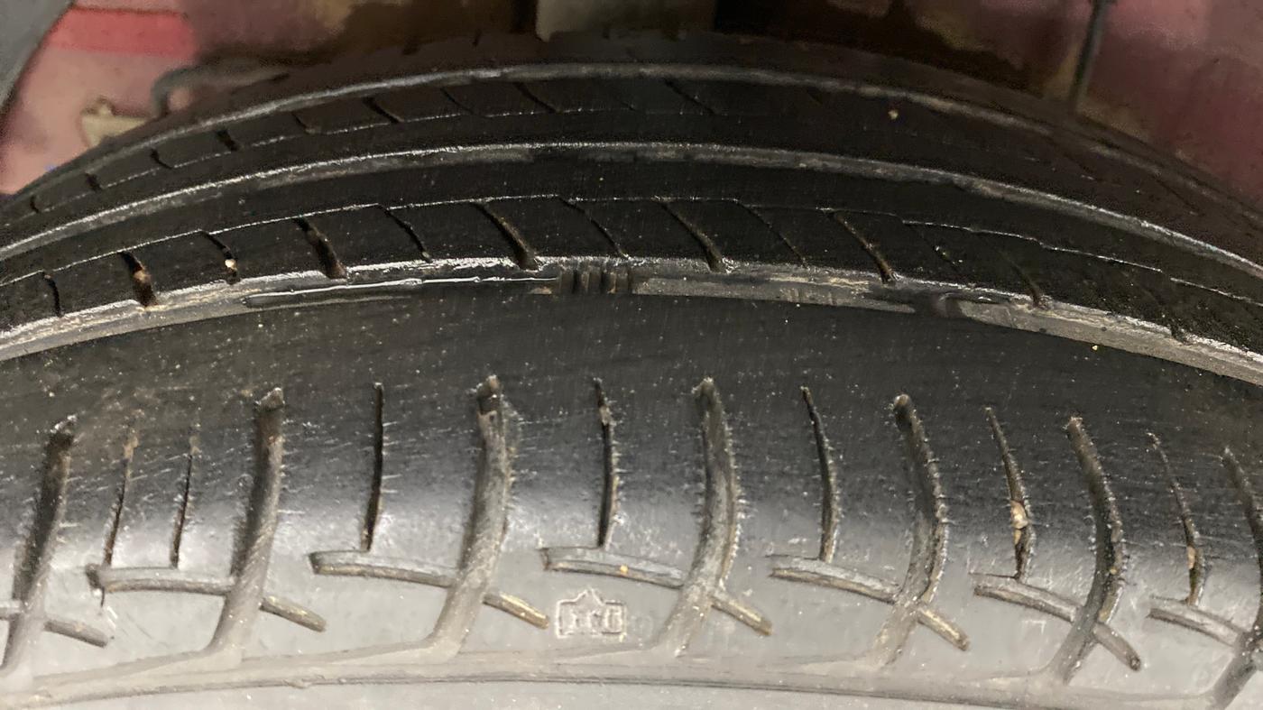 2018 Hyundai Elite i20 ASTA 1.2, Petrol, Manual, 31,044 km, Right Rear Tyre Tread