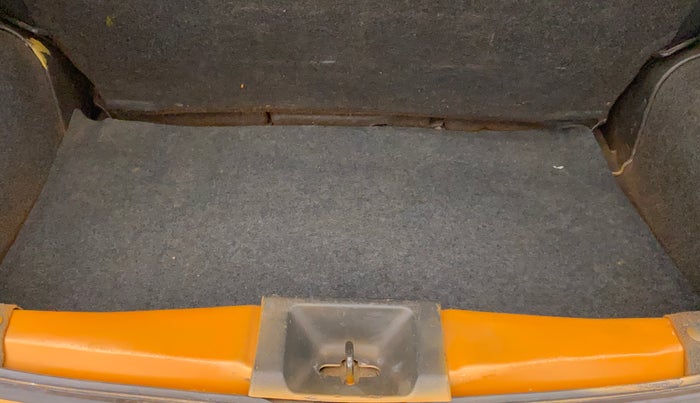 2017 Nissan Micra XL CVT FASHION EDITION, Petrol, Automatic, 80,674 km, Boot Inside