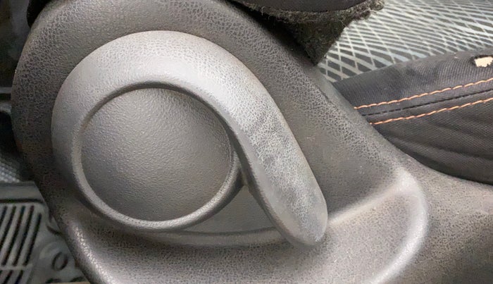 2017 Nissan Micra XL CVT FASHION EDITION, Petrol, Automatic, 80,674 km, Driver Side Adjustment Panel