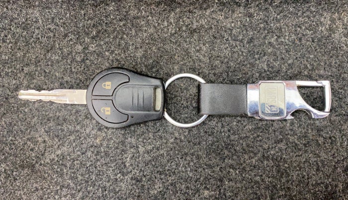 2017 Nissan Micra XL CVT FASHION EDITION, Petrol, Automatic, 80,674 km, Key Close Up