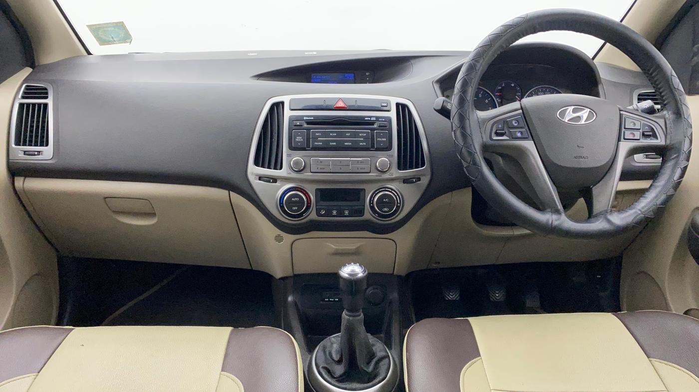 2013 Hyundai i20 SPORTZ 1.2, Petrol, Manual, 40,289 km, Dashboard