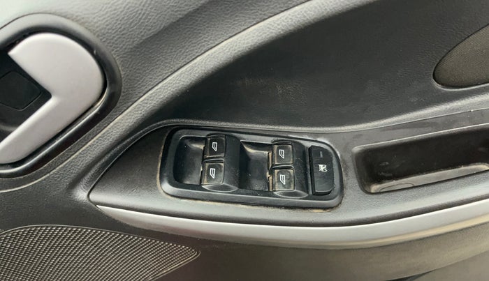 2016 Ford New Figo TREND 1.2 PETROL, Petrol, Manual, 52,602 km, Driver Side Door Panels Control