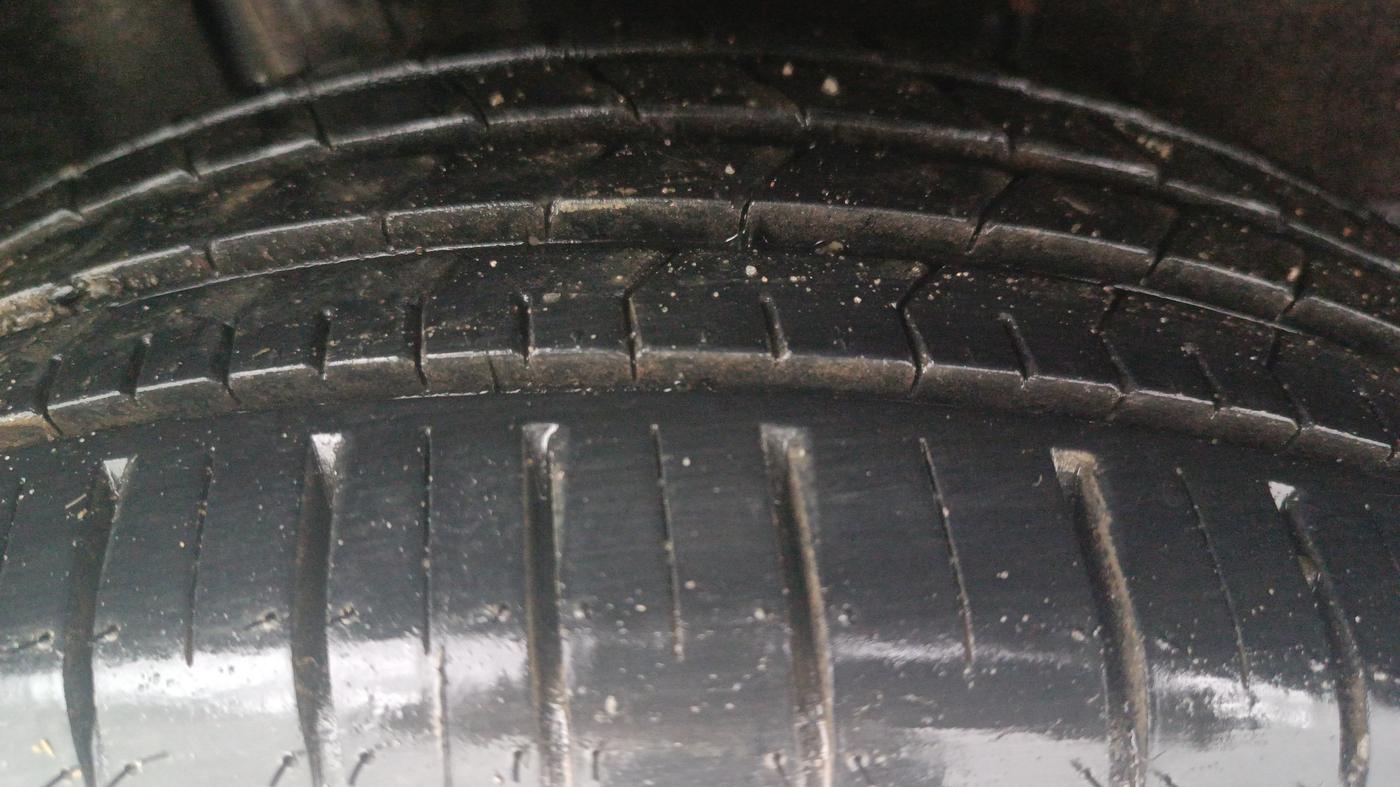 2018 Maruti Baleno ALPHA PETROL 1.2, Petrol, Manual, 42,165 km, Right Rear Tyre Tread