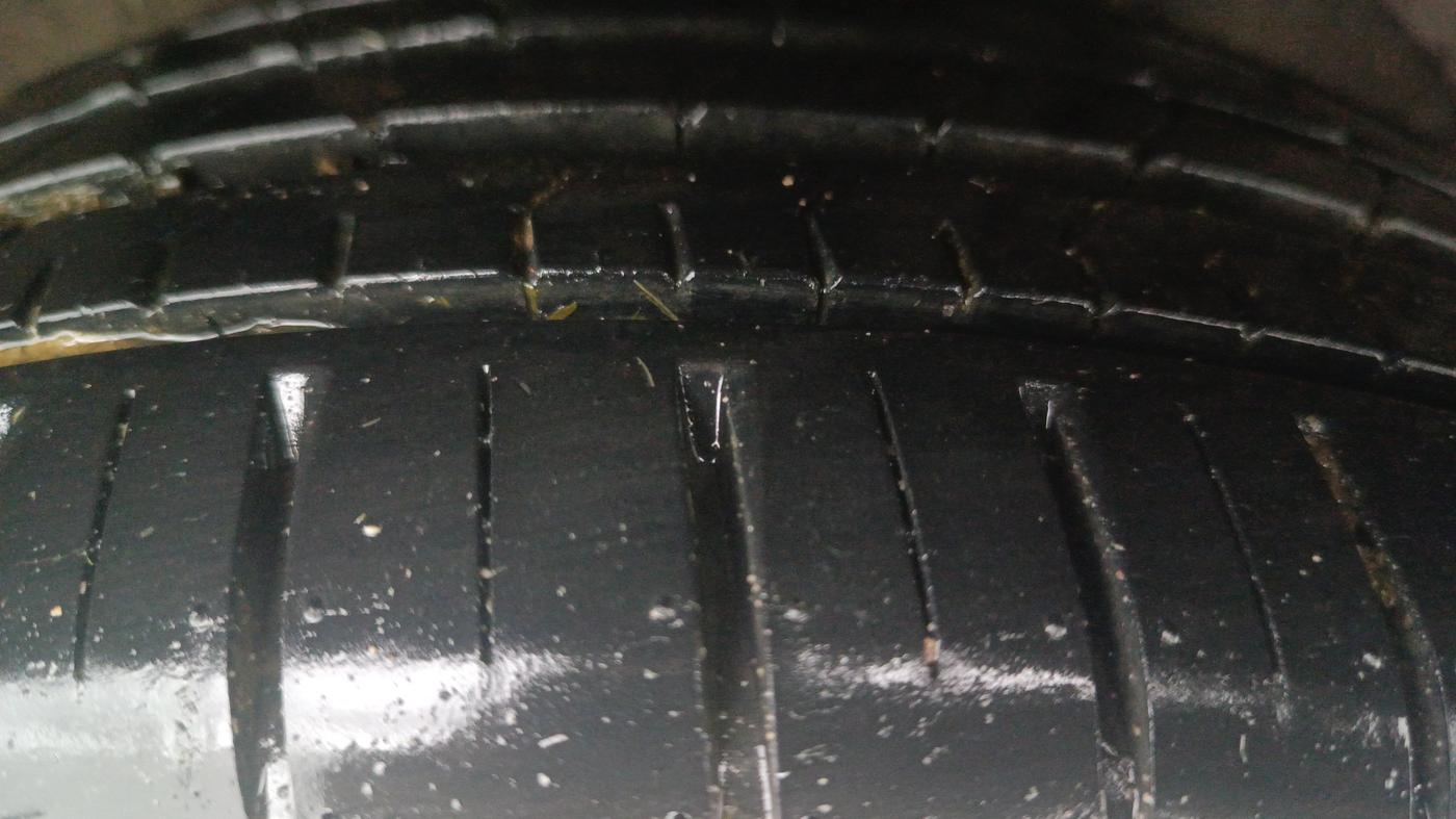 2018 Maruti Baleno ALPHA PETROL 1.2, Petrol, Manual, 42,165 km, Right Front Tyre Tread