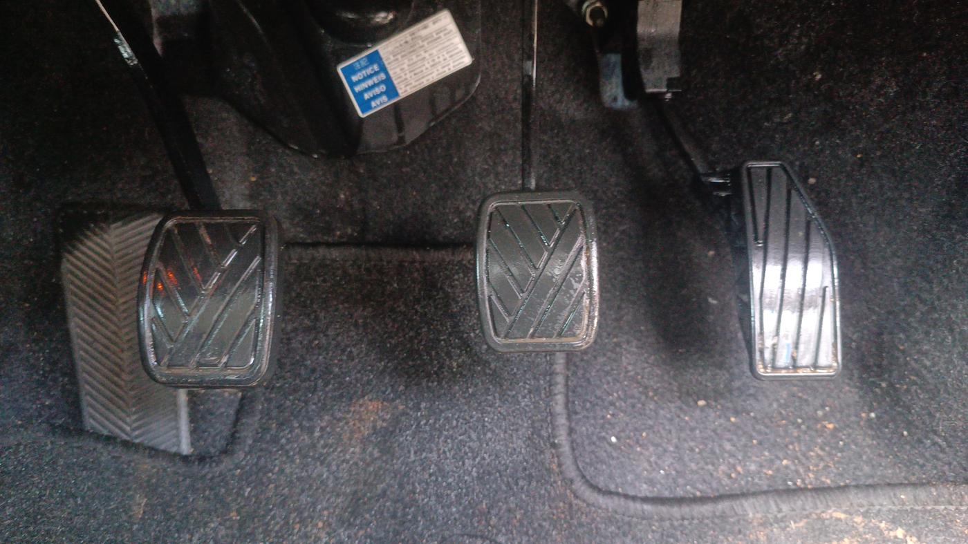 2018 Maruti Baleno ALPHA PETROL 1.2, Petrol, Manual, 42,165 km, Pedals