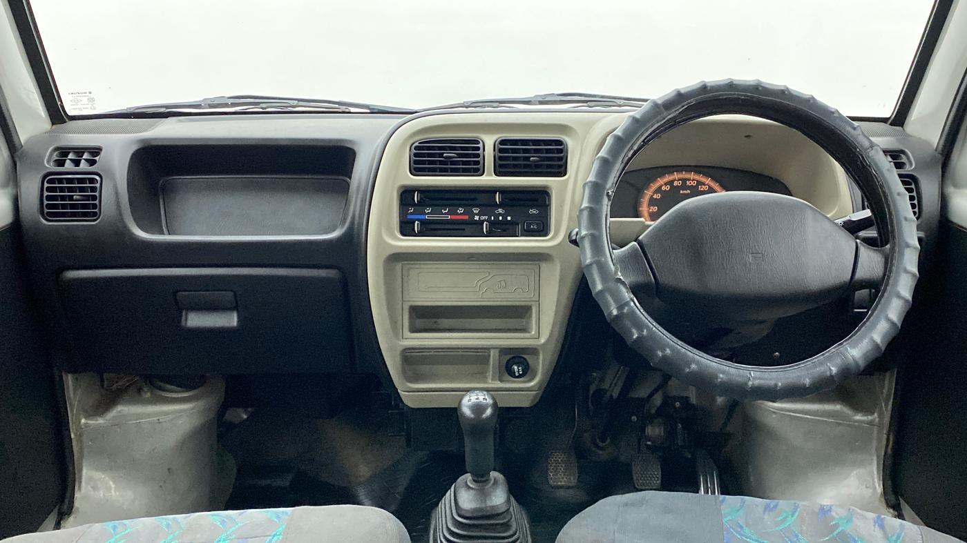 2017 Maruti Eeco 5 STR WITH AC PLUSHTR, Petrol, Manual, 58,425 km, Dashboard