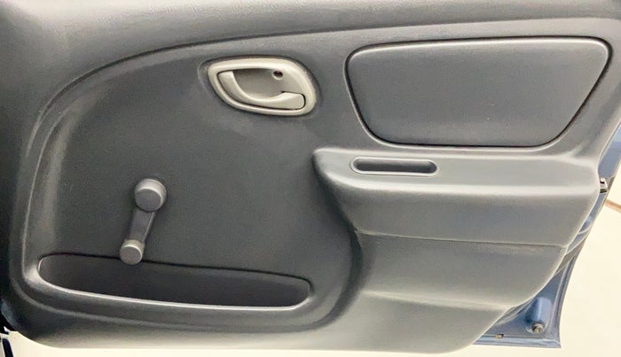 2012 Maruti Alto LXI, Petrol, Manual, 40,039 km, Driver Side Door Panels Control